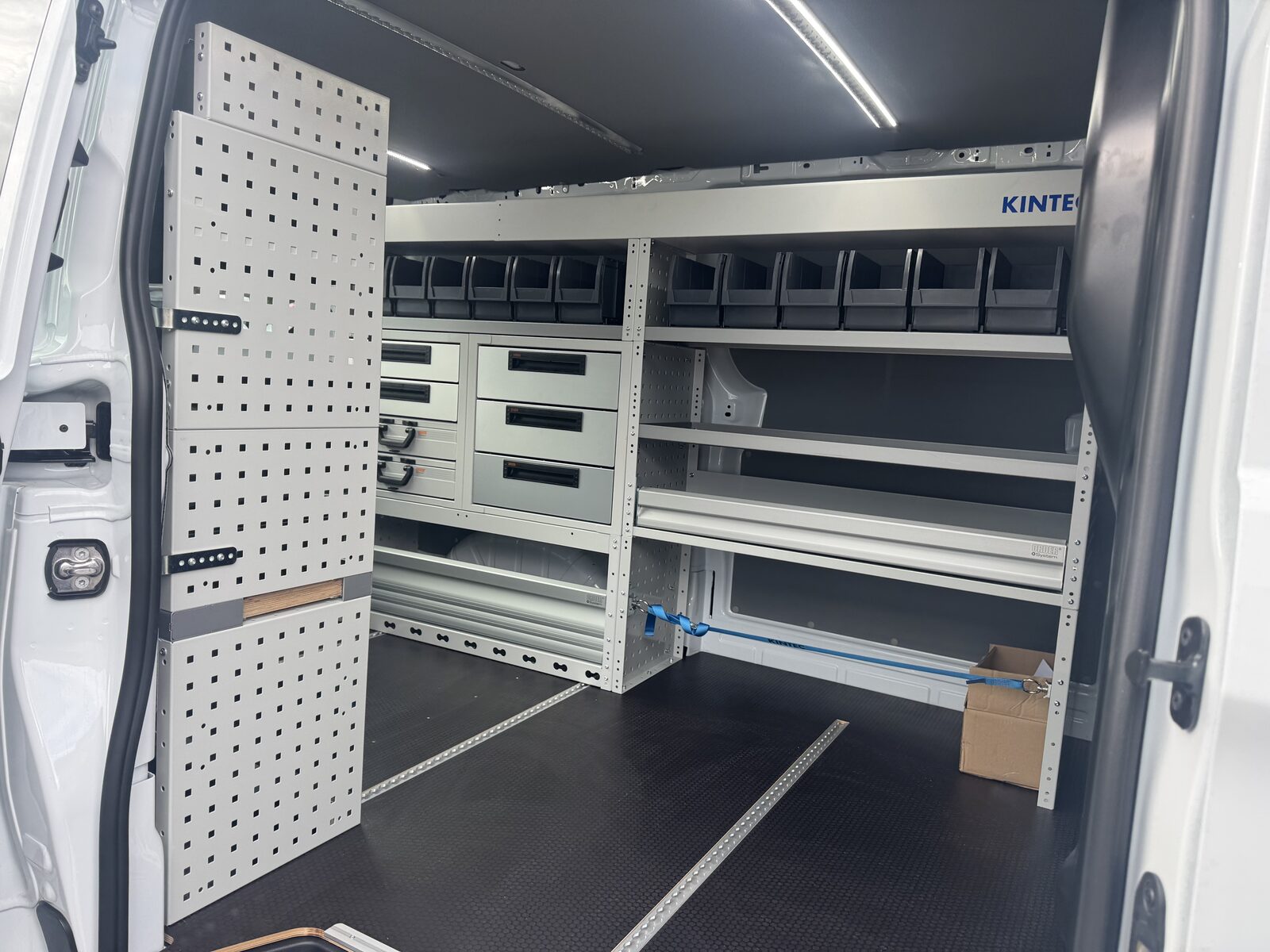 VW Transporter für einen Nutzfahrzeughändler